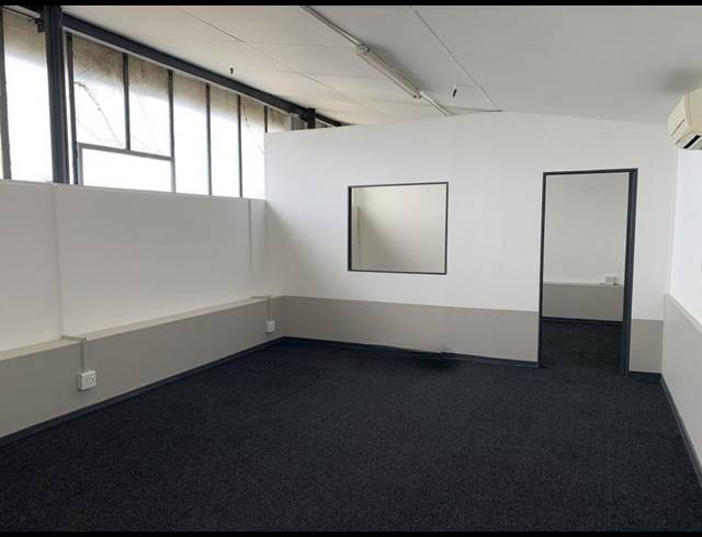 INDUSTRIAL PROPERTY TO RENT IN PAARDEN EILAND